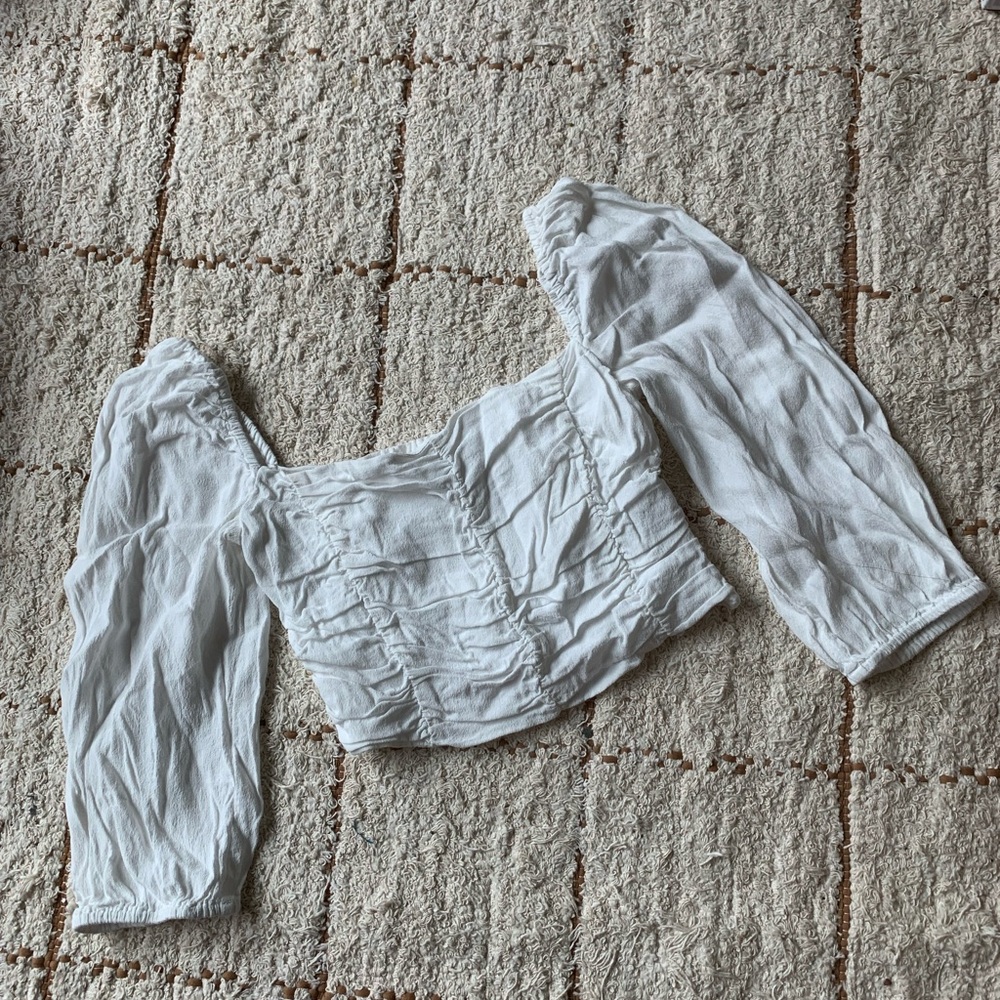 Aritzia Wilfred white square neck top size small